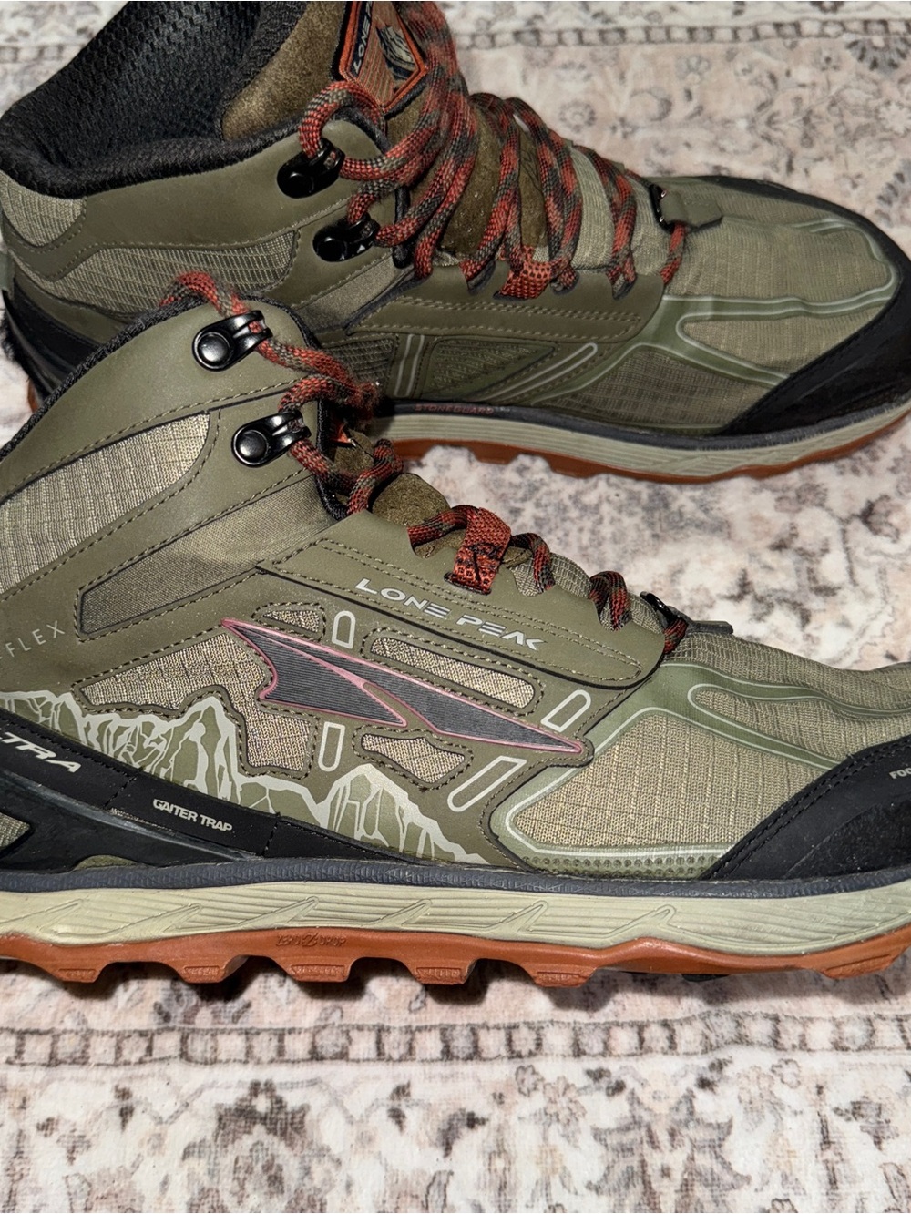 Altra Lone Peak 4 Mid RSM Olive Green Outdoor Trail Hiking Boots Mens Size 11.5